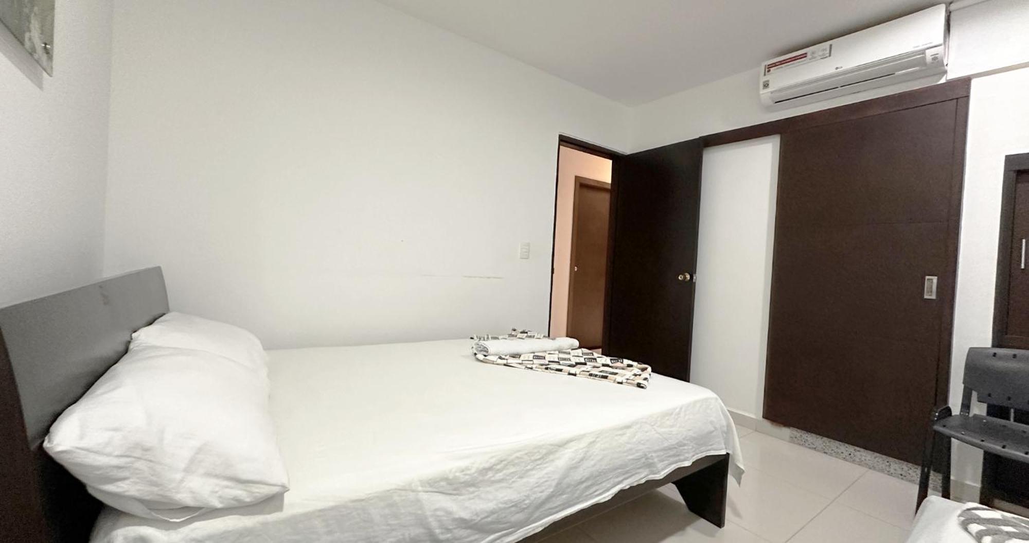 Carepa Hotel Big New York חדר תמונה