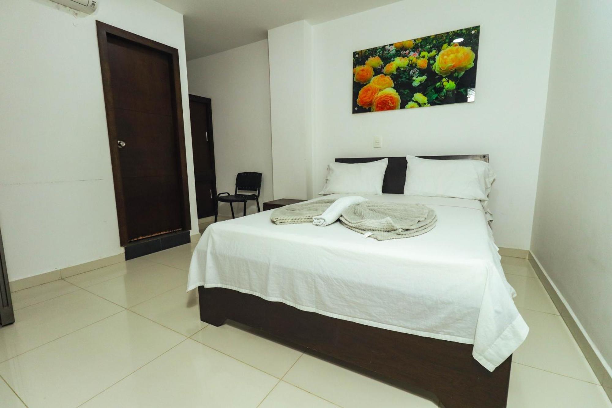 Carepa Hotel Big New York חדר תמונה
